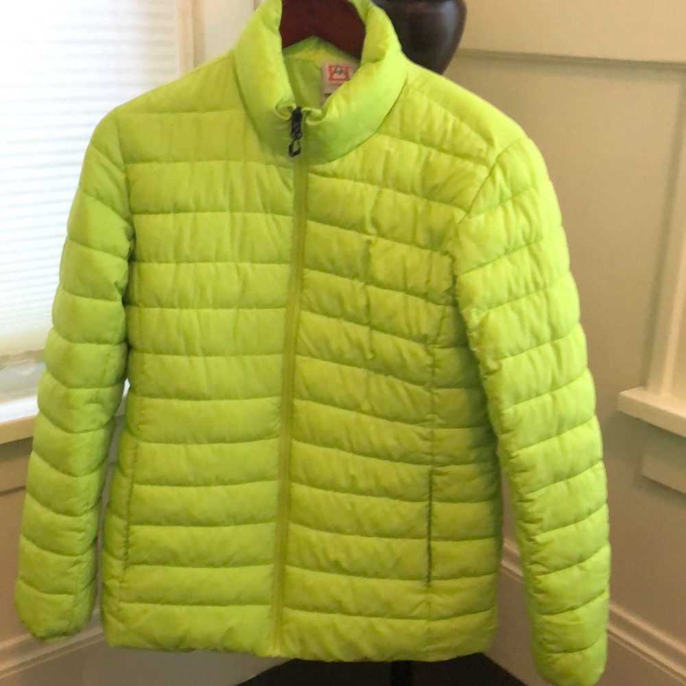 Avalanche puffy coat size L